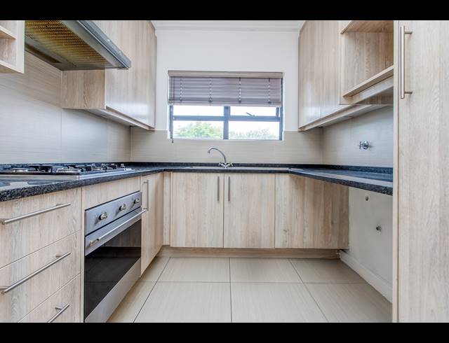 3 BEDROOM APARTMENT RENTED IN WILGEHEUWEL
